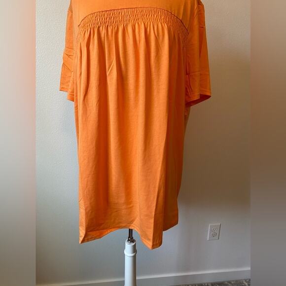 Anthony Richards NWOT Short Sleeve Tunic With Smocking in Melon Size 3X 24/26 - Picture 3 of 7